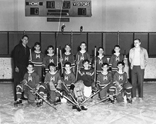 Mastro Carlin Scott Hockey VH.jpg Mastro Carlin Scott Hockey VH.jpg